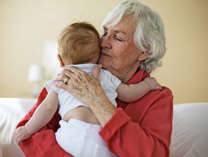 Allowing grandparents to bond with your baby